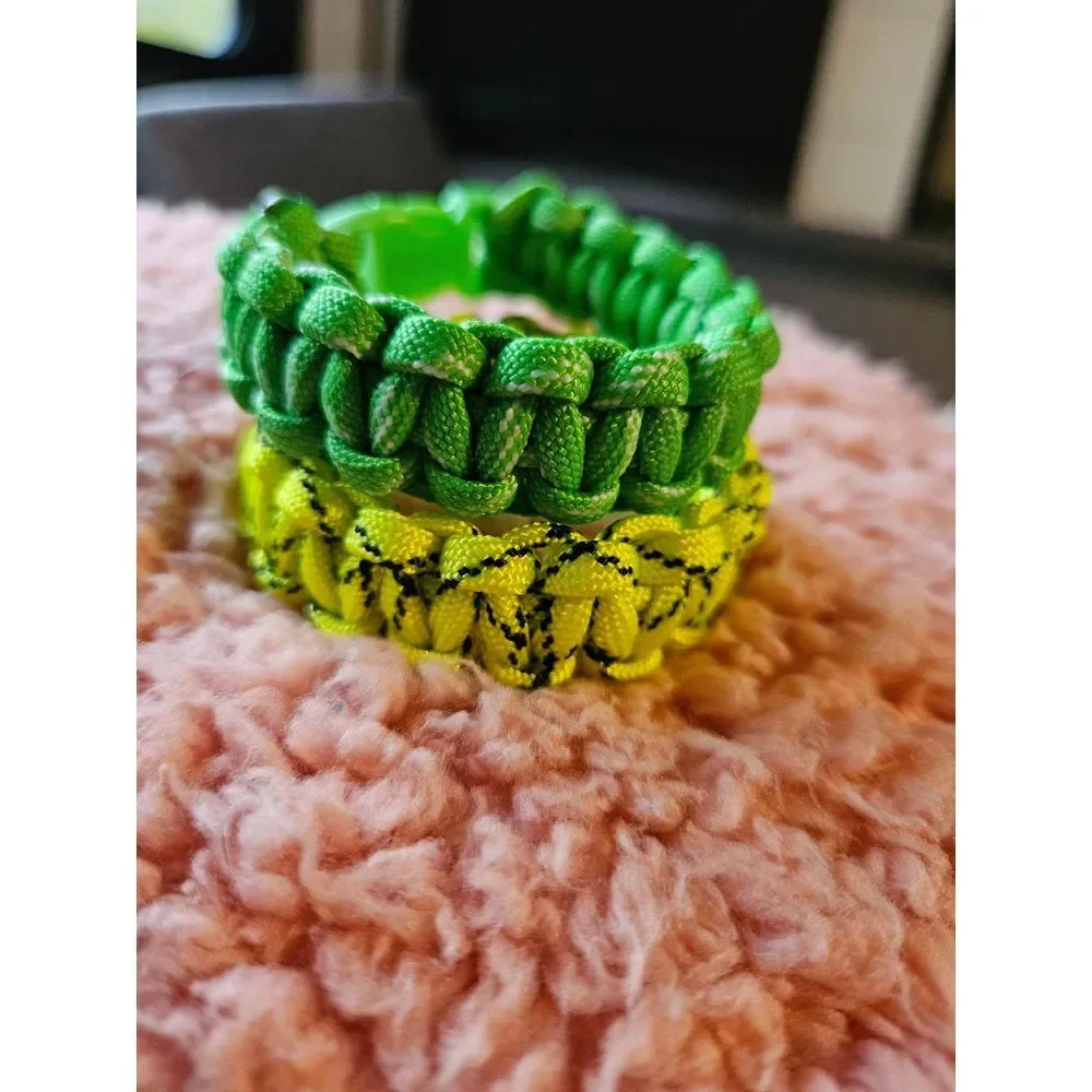 Handmade paracord bracelet bundle green & yellow‎